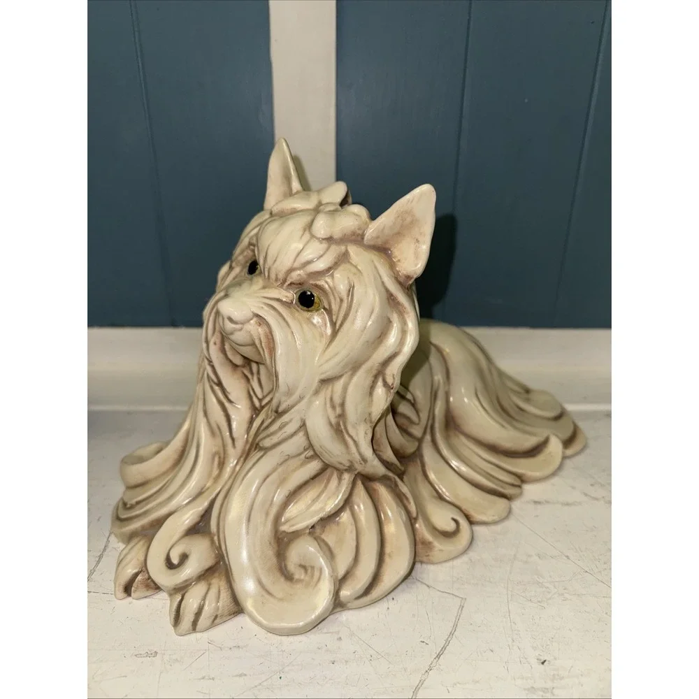 KAY FINCH CALIFORNIA POTTERY‎ Yorkie DOG FIGURINE Sitting POSE Yorkshire Terrier